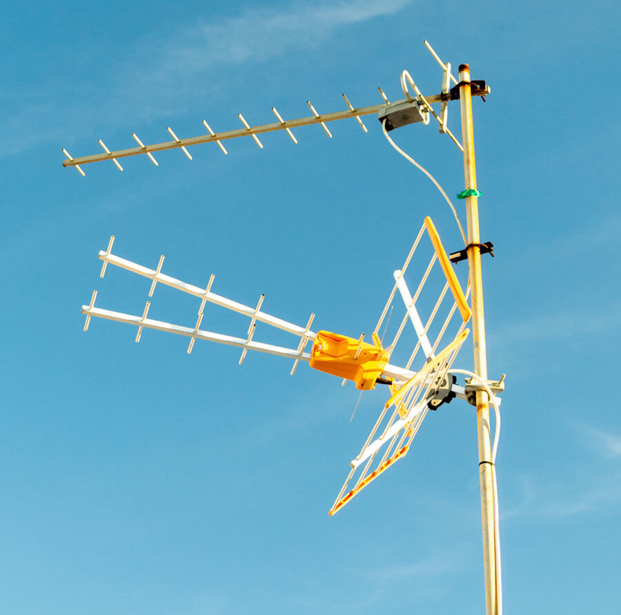 Antennes sur un toit Antennes sur un toit